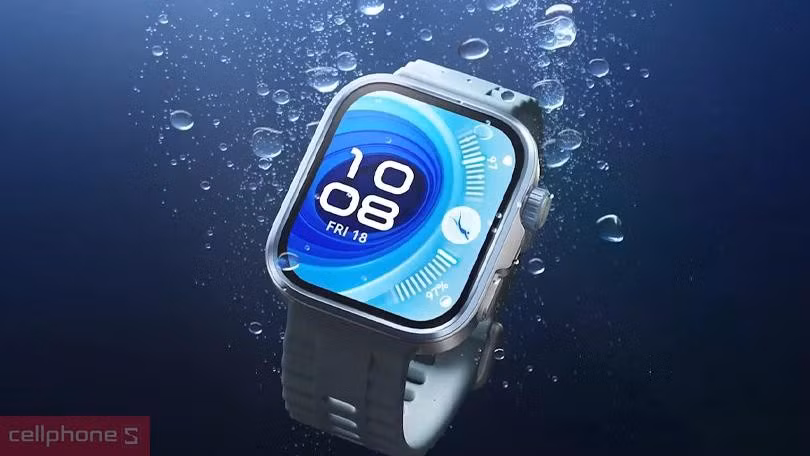 Một điểm đáng chú ý khác khi trên tay Huawei Fit 4 Pro là khả năng chống nước lên đến 5 ATM, hỗ trợ lặn sâu 40 mét, giúp thiết bị phù hợp với người dùng đam mê thể thao dưới nước.