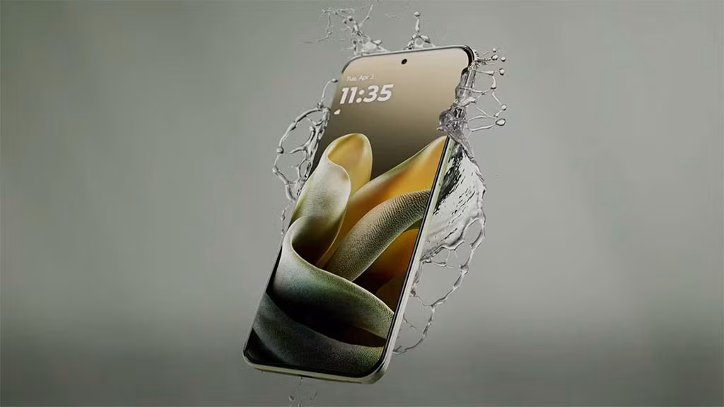 Về độ bền, sản phẩm được trang bị kính cường lực Gorilla Glass 7i, mang lại khả năng chống va đập và trầy xước tốt. Mẫu máy còn đạt chứng nhận độ bền tiêu chuẩn quân đội MIL-810H cùng khả năng kháng nước, kháng bụi đạt chuẩn IP68 và IP69, giúp Motorola Edge 70 Pro có thể chịu đựng được các tác động khắc nghiệt từ môi trường bên ngoài.