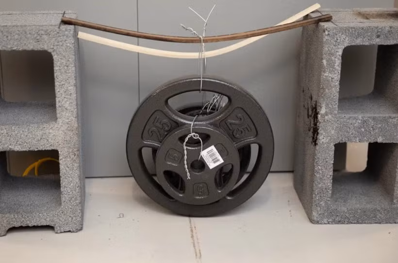 Các dạng gỗ kỹ thuật khác đã được sử dụng từ lâu, nhưng InventWood nhấn mạnh rằng đó chỉ là gỗ ghép dán, chứ không phải gỗ biến đổi ở cấp độ phân tử như “siêu gỗ”.