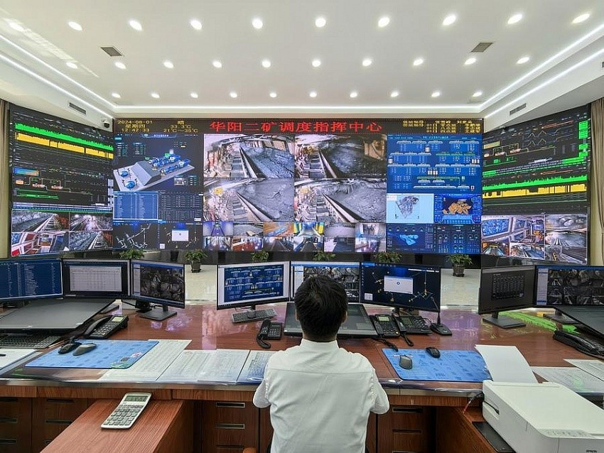 View - Lộ diện xe tải điện tự lái, âm thầm khai khoáng 24/7 tại Trung Quốc | Báo Tri thức và Cuộc sống - TIN TỨC PHỔ BIẾN KIẾN THỨC 24H