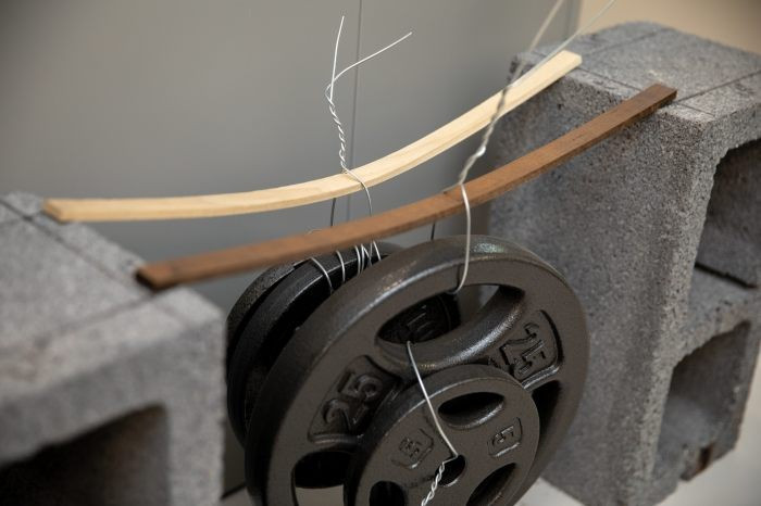 Ông Lau nói thêm: “Nó trông như gỗ, chỉ khác là mạnh hơn và tốt hơn về mọi mặt mà chúng tôi đã thử nghiệm”.