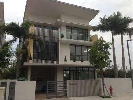 Báo Tây nghĩ gì về bất động sản Việt?