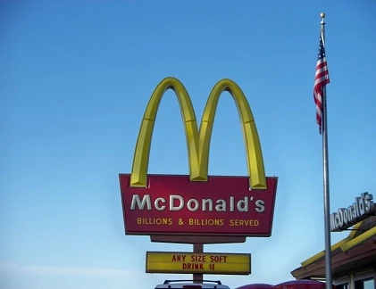 Tiết lộ sốc về "ông lớn" McDonald