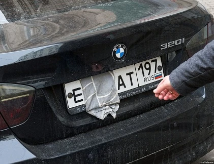 Muôn kiểu “qua mặt” CSGT hài hước của quái xế