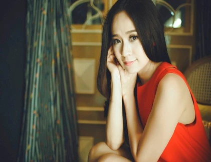 Ngẩn ngơ trước vẻ tinh khôi của “gái một con” Thanh Thúy