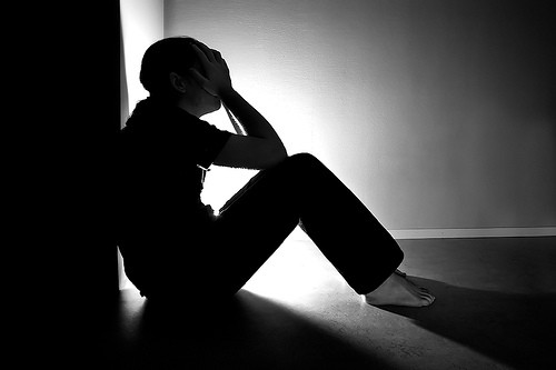 Trầm cảm. Stress là tình trạng phổ biến khi ôn thi và chính stress làm giảm năng lực ôn tập của thí sinh. Với bộ não, việc bị “bội thực” thông tin có thể khiến bạn bị rơi vào chứng trầm cảm, một hình thức “tẩu hỏa nhập ma” khi ôn thi.