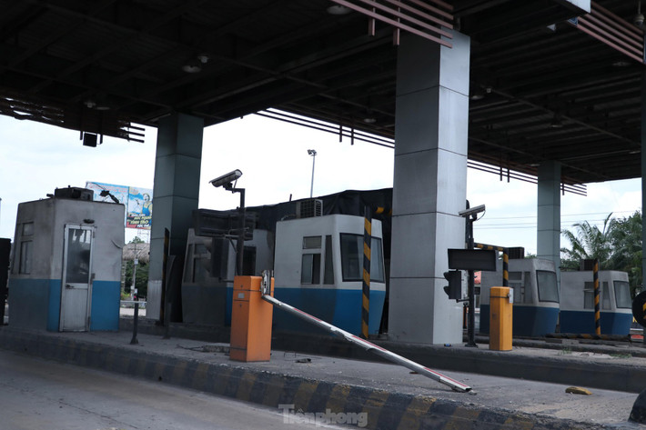 Do thời gian sử dụng đã trên 10 năm nên nhiều đoạn đã xuống cấp. Những năm qua, Cục quản lý Đường bộ 4 đã đầu tư hàng chục tỷ đồng để sửa chữa mặt đường, cầu cạn. Dự kiến năm nay sẽ đầu tư tiếp 55 tỷ đồng để sửa chữa các hạng mục bị hư hỏng.