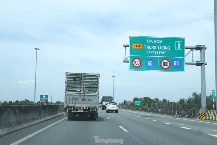 Sở GTVT tỉnh Tiền Giang đã kiến nghị Bộ GTVT trình Chính phủ, Quốc hội xem xét, sớm cho thu phí lại, để đảm bảo an toàn giao thông trên tuyến đường huyết mạch này. Đồng thời, tiếp tục đầu tư sửa chữa các đoạn đường bị hư hỏng, bong tróc để đảm bảo an toàn giao thông.