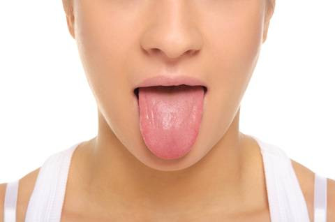 Đắng miệng: Hay nói rõ hơn là trong miệng có vị đắng thường gặp trong các chứng viêm cấp tính như viêm gan, viêm mật do sự rối loạn trong quá trình chuyển hóa dịch mật. Người có cảm giác đắng trong miệng thường kèm theo chứng đau đầu, chóng mặt, mắt đỏ, tính tình nóng nảy, dễ cáu giận, đại tiện táo bón..
