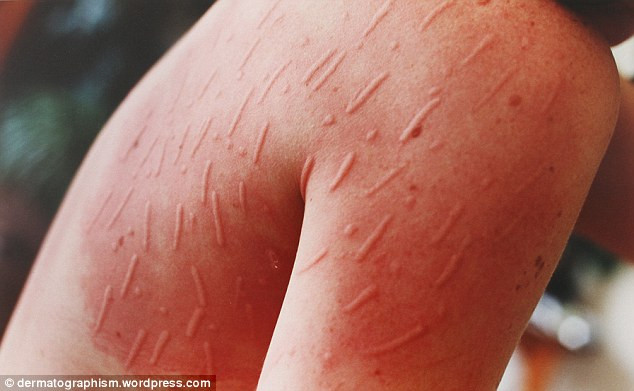 Sau đó, cô sẽ chụp lại những khoảnh khắc này.