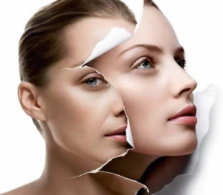 Ớt chống lão hóa. Ớt không chỉ là một loại gia vị mà nó còn giúp bạn chiến đấu với các nếp nhăn. Nhóm chất carotene có trong ớt không chỉ có tác dụng phòng ngừa nếp nhăn mà còn có thể làm các nếp nhăn dần biến mất. Vì vậy ăn ớt thường xuyên sẽ giúp bạn có làn da căng mịn và tươi trẻ.