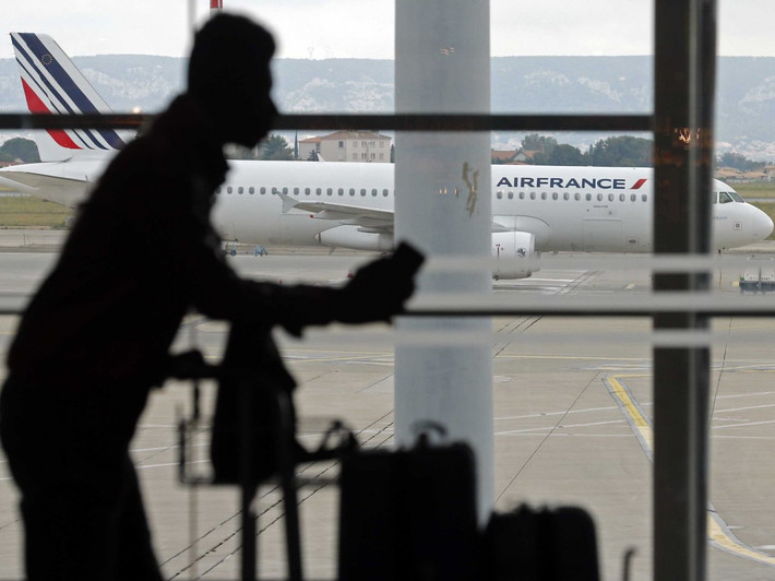 Hãng hàng không quốc gia Air France của Pháp đã buộc phải thông báo hủy một nửa số chuyến bay từ ngày 15/9.