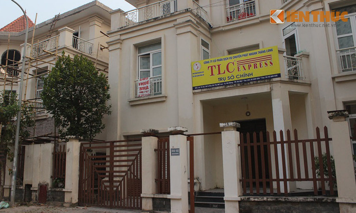 Tuy nhiên đến nay số hộ dân sinh sống tại khu biệt thự này chỉ đếm trên đầu ngón tay. Đa số các căn hộ vẫn còn bỏ hoang, số ít ỏi khác được các doanh nghiệp thuê làm văn phòng. Giá thuê nhà ở đây được xem là mềm hơn so với nhiều khu vực ở Hà Nội. Hiện, giá thuê dao động từ 10 đến 15 triệu đồng/tháng (tùy theo diện tích).