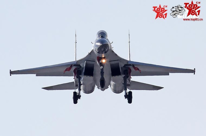 Tiêm kích J-11B do Trung Quốc sao chép từ Su-27 của Nga.
