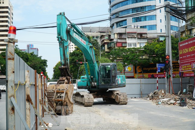 Đến nay có một phần diện tích chưa được GPMB gây ảnh hưởng tới tiến độ hoàn thành dự án.