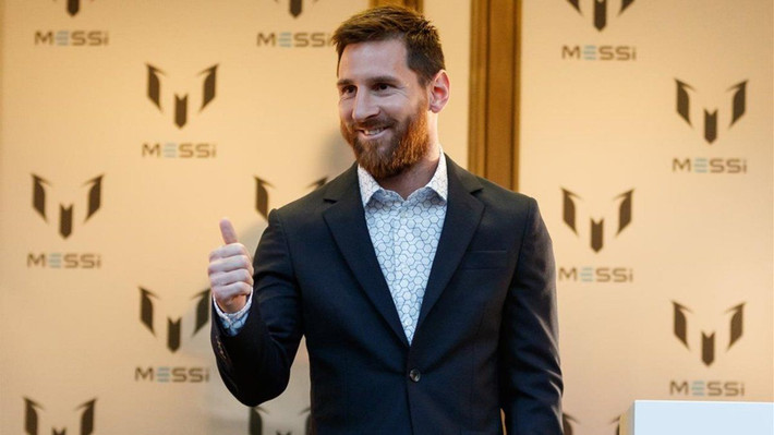 Lionel Messi cũng là ứng viên có nhiều khả năng gia nhập hàng ngũ như Woods hay Jordan. Siêu sao người Argentina vẫn có nguồn thu nhập cao từ PSG (42 triệu USD/năm), bên cạnh các hoạt động kinh doanh thời trang, khách sạn, bất động sản.