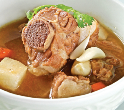 Món sườn lợn hầm sơn giáp. Nguyên liệu: Sườn lợn 500g, xuyên sơn giáp 10g, hoàng kỳ 30g. Tất cả nấu cùng đến nhừ, thêm chút rượu vào, ăn thịt uống canh. Cần ăn 4-5 ngày.