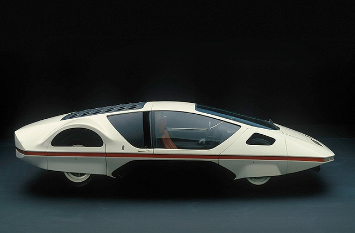 Ferrari "độc" dựa trên mẫu concept Modulo (1970) được thiết kế bởi Paolo martin.