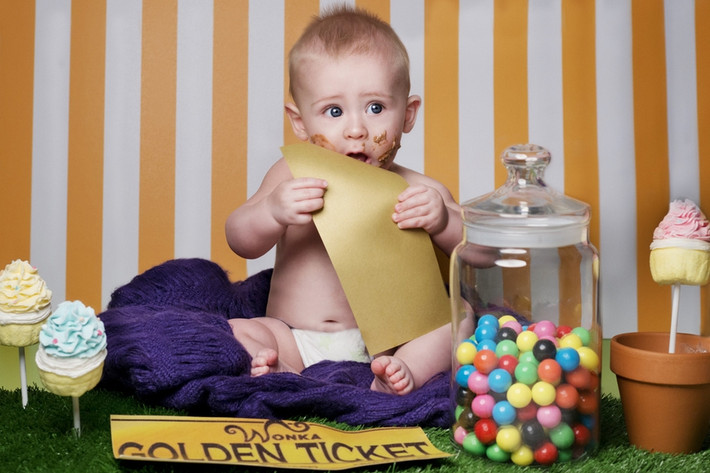 Lucas (26 tuần tuổi) trong tác phẩm Charlie and the Chocolate Factory.