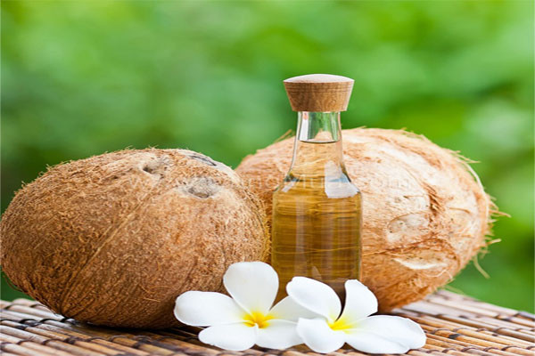 Vậy nên, mẹ chỉ nên cho bé trên 6 tháng tuổi uống loại nước bổ dưỡng này, ban đầu hãy cho bé uống 1 - 2 thìa cà phê mỗi ngày cách 2,3 ngày một lần. Trẻ trên 1 tuổi có thể cho uống nhiều hơn, một cốc nhỏ một ngày uống khoảng 3 - 4 lần.