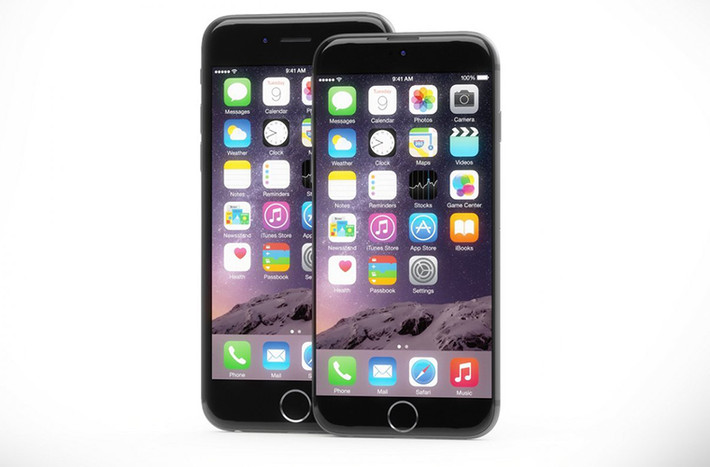 iPhone 6 (trái), thiết kế ý tưởng cho iPhone 7 (phải) - Bằng cách làm cạnh trên và cạnh dưới của iPhone nhỏ hơn kết hợp sử dụng một màn hình tràn cạnh viền, Apple về mặt lý thuyết có thể duy trì được kích thước màn hình 4.7 inch của iPhone 6 nhưng vẫn giảm được kích thước tổng thể của chiếc điện thoại.