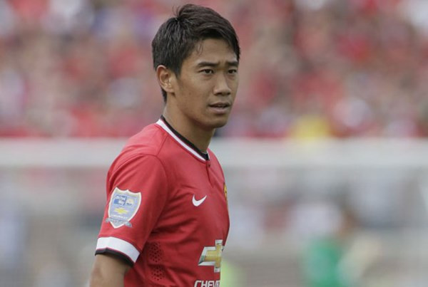 Shinji Kagawa được HLV Ferguson mua từ BVB Dortmund mùa hè 2012 trước khi ông về hưu. Nhưng tiền vệ người Nhật Bản đã không phát huy được nhiều dưới bàn tay của HLV David Moyes và buộc phải quay về BVB Dortmund để tiếp tục sự nghiệp.