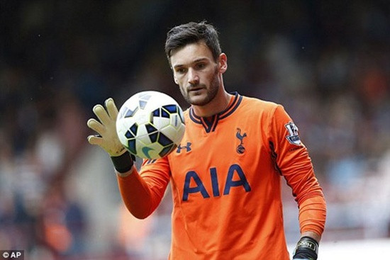 Hugo Lloris (Tottenham): Cũng như Neuer, Hugo Lloris đã có một kỳ World Cup tạm thành công trong màu áo của đội tuyển Pháp. Và giữ đúng phong độ khi về CLB, Lloris cũng làm cho các fan cũng như BHL "Gà trống" yên tâm.