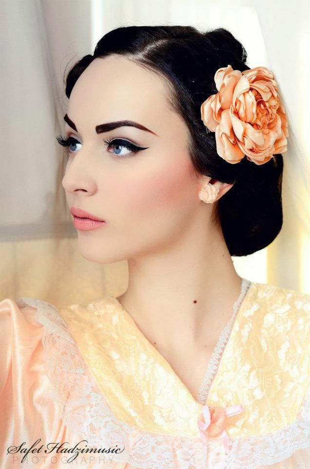Bên cạnh khuôn mặt đẹp hoàn hảo tới từng chi tiết, Idda còn sở hữu một làn da trắng mịn không tỳ vết khiến biết bao phụ nữ ghen tị.