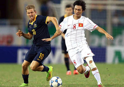 Và kênh truyền hình dành riêng cho CĐV CSKA Moscow đã làm hẳn 1 clip chơi bóng của cầu thủ gốc Thái Bình này. Ảnh: sportsdaily.