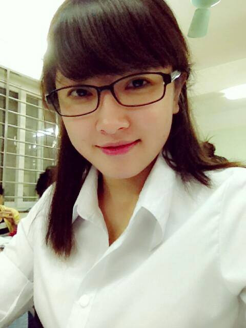 Cô gái có nickname Kiến Con (tên thật là Ngô Tú Anh), từng học trường THPT Nguyễn Văn Cừ, THCS Long Biên ở Hà Nội và Cao đẳng Sư phạm Trung ương. Ảnh: FBNV.