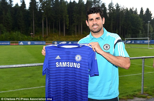 Chelsea đã đến rất gần Diego Costa từ mùa giải trước, nhưng vì một số lý do khách quan nên đến tận mùa hè này họ mới có được sự phục vụ của tiền đạo này từ Atletico Madrid với giá 32 triệu bảng.