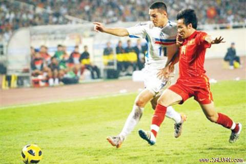 Bán kết AFF Cup 2010: Việt Nam 0-2 Philippines. Trong lịch sử, ĐTVN chưa bao giờ thua trước Philippines nhưng tại ngay tại Mỹ Đình, chúng ta đã để thua với tỷ số 0-2 và lại một lần nữa lỡ hẹn với trận chung kết.