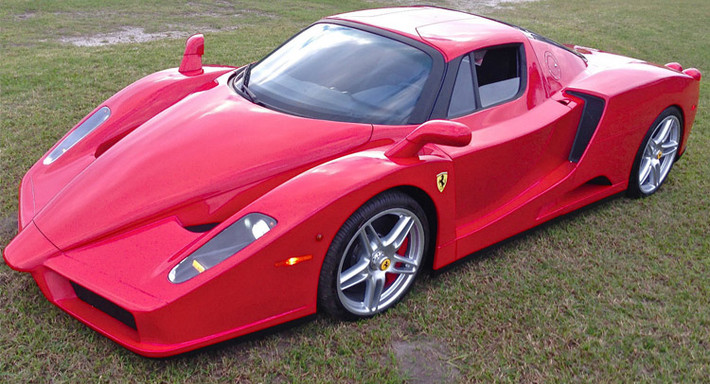 11 năm sau khi ra mắt, Ferrari F430 vẫn là một trong những siêu xe được săn lùng nhiều nhất. Đó cũng là nguyên nhân khiến nhiều người đam mê với việc dựng các “bản sao” của mẫu xe này.