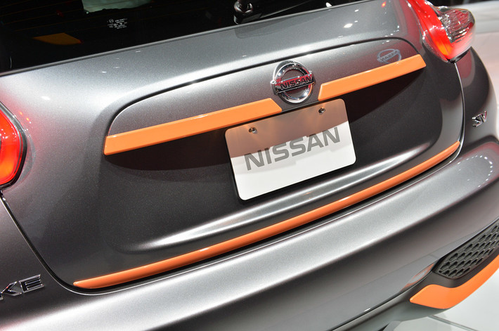 Juke 2015 sẽ được bán với mức giá khởi điểm là 20.520 USD (khoảng 438 triệu đồng) cho phiên bản thông thường. Giá sẽ tăng tùy theo các gói tùy chọn mà khách hàng mong muốn.