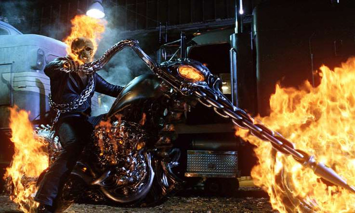 Harley-Davidson panhead biến thành một con quái vật với hai mắt luôn rực lửa, các dây xích quanh phuộc và khả năng vận hành trên nóc của các tòa nhà trong bộ phim "Ghost Rider" (2007). Xuất hiện trong một bộ phim hành động đầy kịch tính, hình ảnh cầu kỳ, khác lạ, chiếc xe đã góp phần làm nên thành công cho bộ phim.