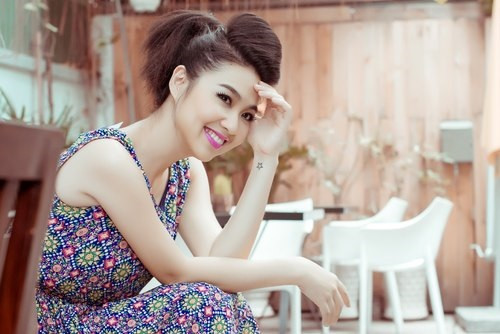 Nếu cổ tay bạn tròn lẳn không lộ xương thì bạn thuộc tuýp người làm ít hưởng nhiều, tài lộc đến rất dễ dàng. Nếu cổ tay bắt đầu tròn đầy thì đó là dấu hiệu cho thấy tài lộc của bạn cũng bắt đầu ổn định.
