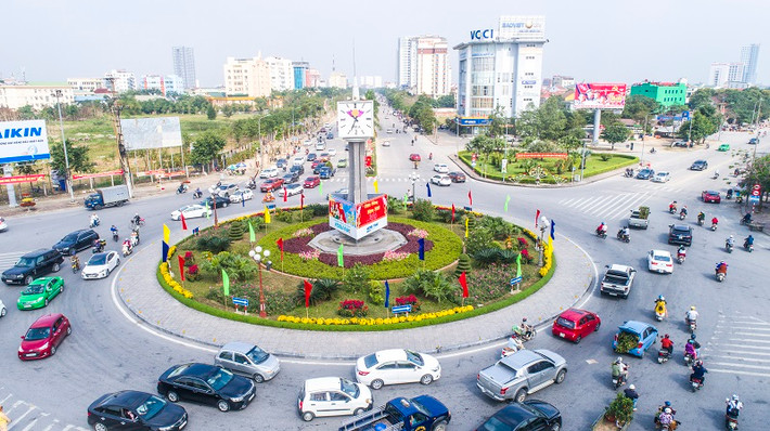 Nghệ An: Lao động về Nghệ An phải đăng ký và có giấy xét nghiệm kết quả âm tính với SARS-CoV-2. Các lao động được tổ chức đón tập trung là các trường hợp F1 đã hoàn thành cách ly tập trung, có xét nghiệm âm tính, có đủ điều kiện trở về cách ly tại nhà; người ở trong các vùng cách ly, giãn cách xã hội đã được sàng lọc, xét nghiệm RT-PCR âm tính nhiều lần.