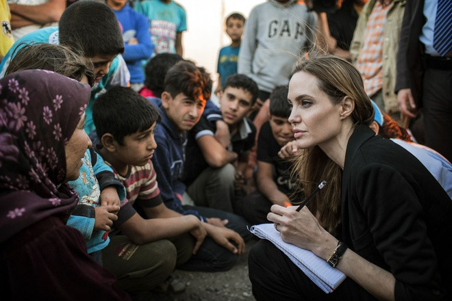 Từ khi trở thành Đại sứ thiện chí của UNHCR năm 2001, cô đã đặt chân tới rất nhiều điểm nóng trên trái đất, trong đó có Iraq. Peter Kessler, đại diện của UNHCR, từng chia sẻ: "Angelina hoạt động rất âm thầm. Cô ấy đến tận nơi để tự tìm hiểu và đánh giá tình hình, và không đòi hỏi đoàn quay phim đi cùng". Hình ảnh Jolie phụ giúp khuân đồ ở trại tị nạn Chad hay trò chuyện với người dân tị nạn ở Syria đều khiến công chúng xúc động.