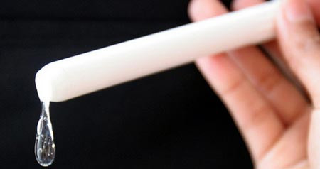 Gel bôi trơn chống khô âm đạo cho nữ giới. Sản phẩm này sẽ giúp giải quyết vấn đề khô âm đạo, đau vùng chậu trong những lần đầu hay vào thời kỳ mãn kinh ở phụ nữ.