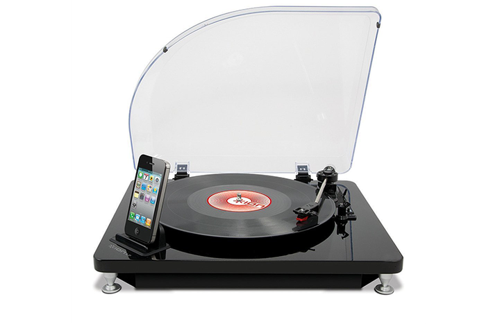 Máy nghe đĩa than này là dành cho các tín đồ audiophile. Chiếc turntable giá rẻ này còn cho phép sao chép nhạc từ đĩa than vào ngay điện thoại. Giá bán trên Amazon là 72,05 đô.