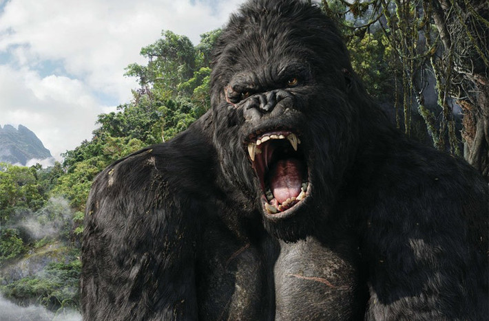 King Kong (Kong Kong, 1933) - Con ác thú khổng lồ King Kong sinh sống trên Đảo Đầu Lâu (Skull Island), Ấn Độ Dương và được cư dân nơi đây thờ cúng như một quái vật ăn thịt linh thiêng. Một ngày nọ, con khỉ đột phải lòng cô gái xinh đẹp Ann Darrow và mọi rắc rối và những cuộc tấn công, rượt đuổi bắt đầu từ đó.