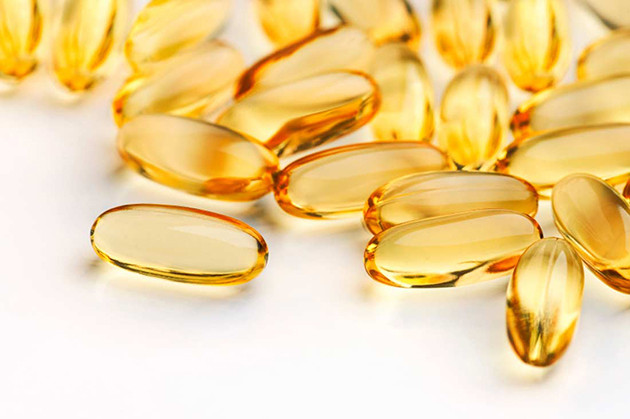 Còn một nguyên nhân nữa là do chị em bầu có xu hướng bổ sung vitamin quá sớm. Việc bà bầu bổ sung quá nhiều canxi dẫn đến không những tăng thêm nguy cơ bị sỏi thận và tắc sữa, mà còn khiến cho nhau thai bị canxi hoá quá sớm và không thực hiện tốt chức năng nuôi dưỡng thai.