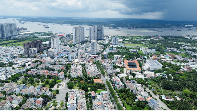 Việc thí điểm miễn giấy phép xây dựng tạo sự thuận tiện, giảm thủ tục hành chính, giảm thời gian đi lại cho người dân. Ảnh: Mỹ Quỳnh 111.jpg