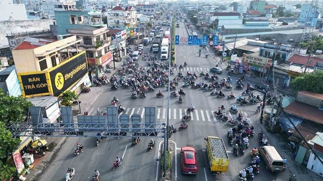 Khu vực Ngã Tư Đình (Quốc lộ 1 - Nguyễn Văn Quá, Quận 12, TPHCM). Ảnh: Anh Tú/Báo Lao động. 555.jpg