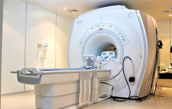 Máy chụp cộng hưởng từ (Ảnh minh họa) 2.jpg