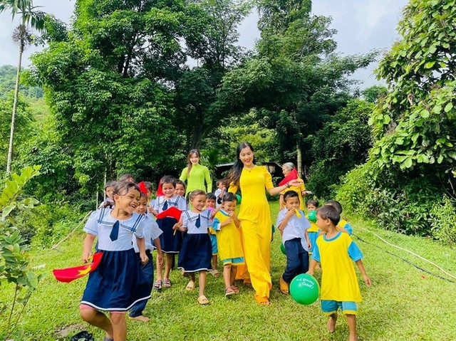 Trong nhiều thập kỷ qua, giáo dục Việt Nam đã đạt được những thành tựu quan trọng, tạo nền tảng cho sự phát triển đất nước 1111.jpg