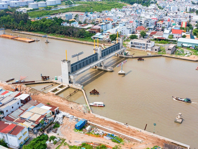 Dự án đã được triển khai thi công đạt trên 90% khối lượng nhưng bị tạm ngừng từ năm 2020 đến nay (Ảnh: TNG) du-an-ngan-trieu-03-copy.jpg