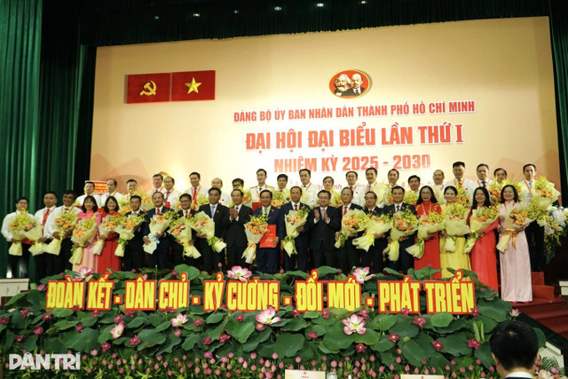 Ban chấp hành Đảng bộ UBND TPHCM nhiệm kỳ 2025-2030 có 41 ủy viên (Ảnh: Xuân Đoàn). 4.jpg
