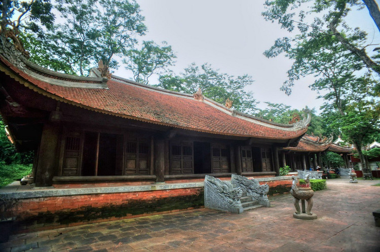 Khu Thái Miều của di tích Lam Kinh. Ảnh: Quốc Lê. 02-7369.jpg