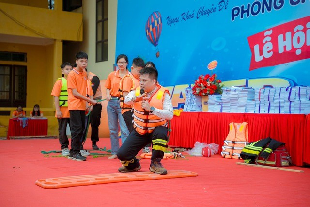 Anh Phạm Quốc Việt - Đội trưởng FAS ANGEL Anh Phạm Quốc Việt - Đội trưởng FAS ANGEL